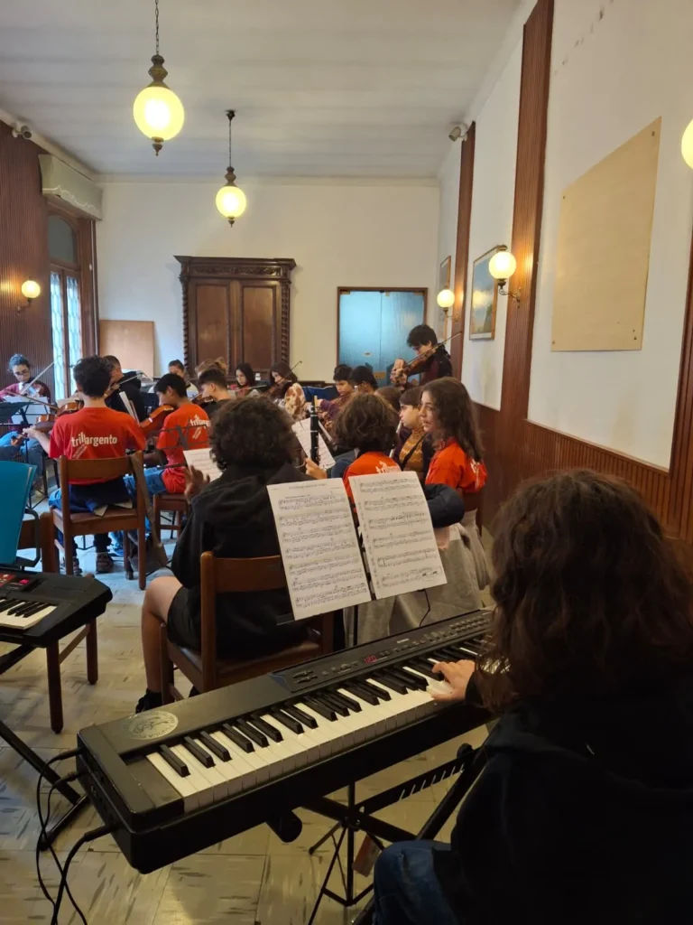 Come Ali sulle Radici- Residenza Musicale