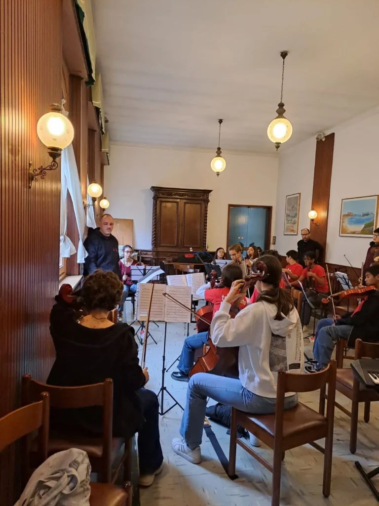 Come Ali sulle Radici- Residenza Musicale