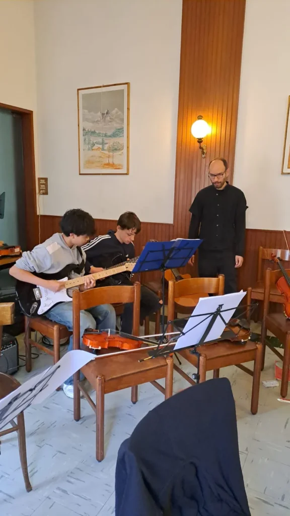 Come Ali sulle Radici- Residenza Musicale